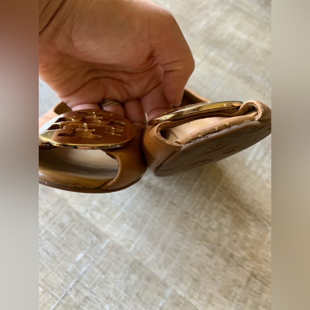 Tory Burch Women’s Selma Open Toe Wedge sandal shoe sz 9.5 beige 2.5” logo - Picture 6 of 15